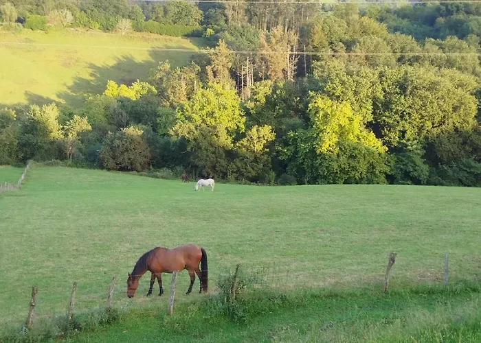 Larre Aundi Country house